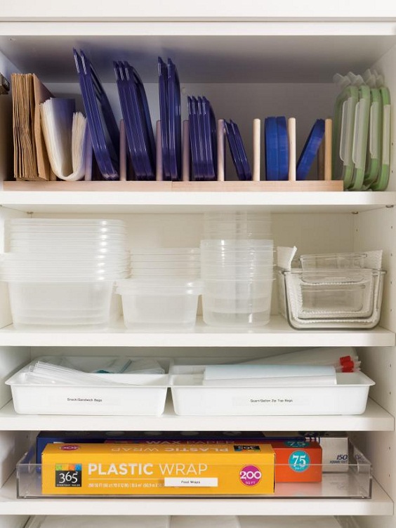 Kitchen Organization Ideas: Lid and Container Separated