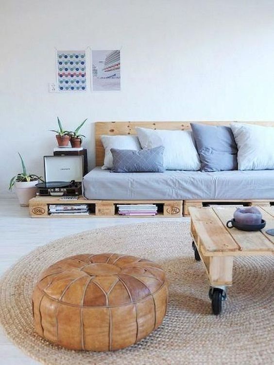 Living Room on a Budget: Earthy Minimalist Decor