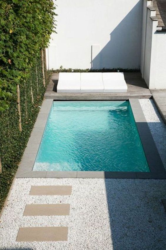 Inground Swimming Pool: Simple Stylish Design