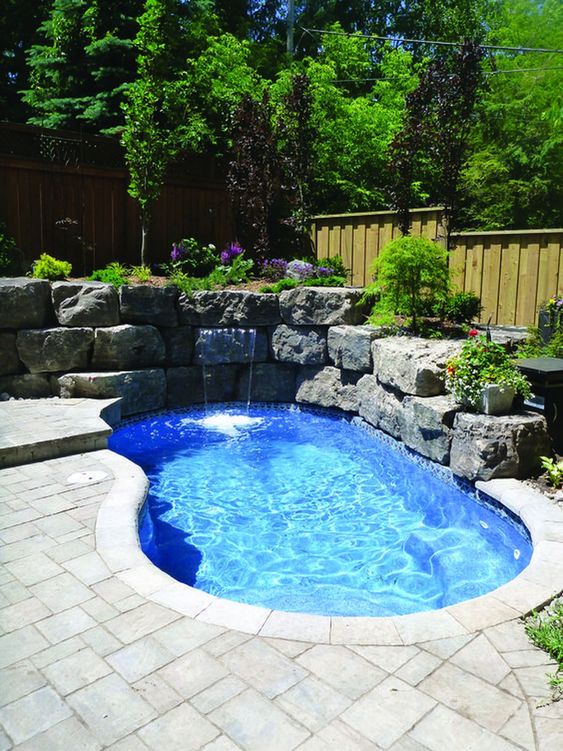 Small Swimming Pool Ideas: Vintage Earthy Style