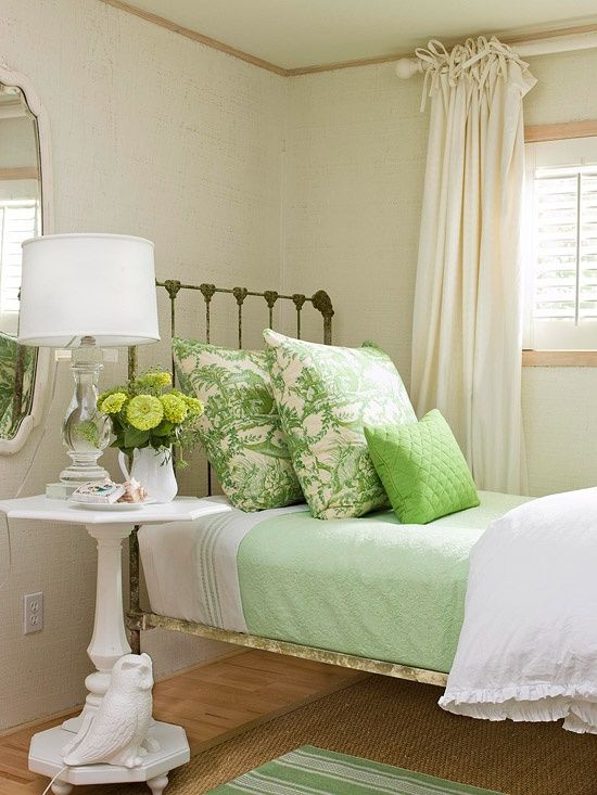 Green Bedroom Ideas 11