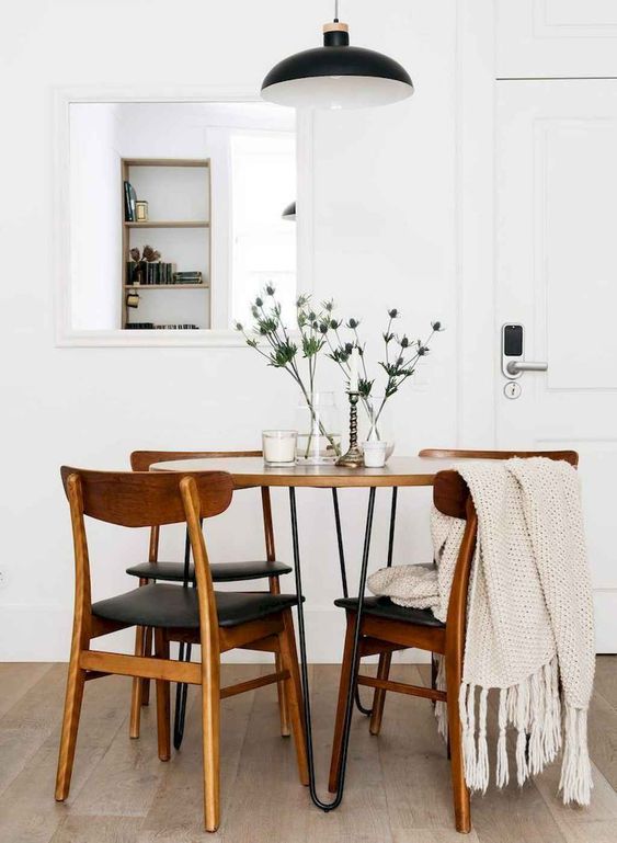 Simple Dining Room Ideas 14