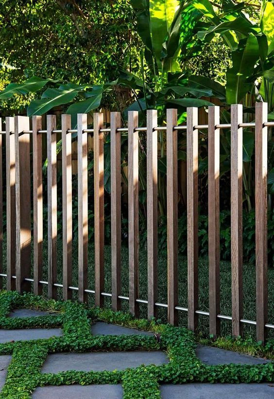 Backyard Fence Ideas 10