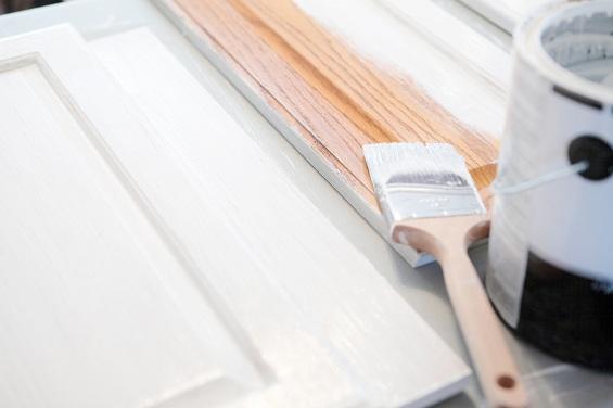 A Step-by-Step Guide on How to Paint Kitchen Cabinets